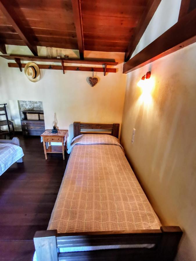 Aelia Apartment Камиларион Екстериор снимка