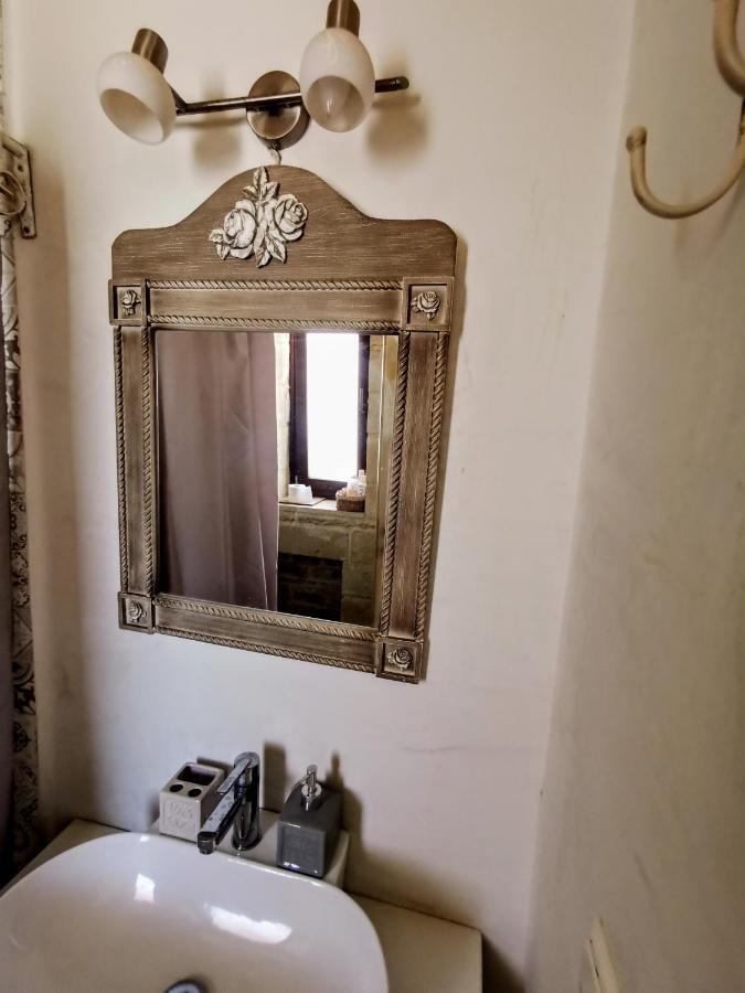 Aelia Apartment Камиларион Екстериор снимка